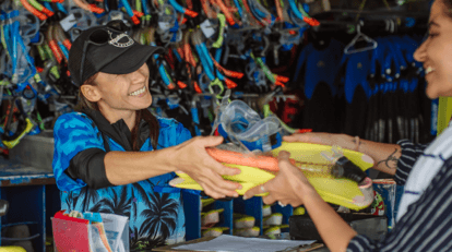 Beach hire customer service Fitzory Island small